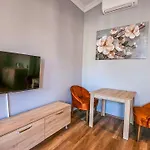 Elasu